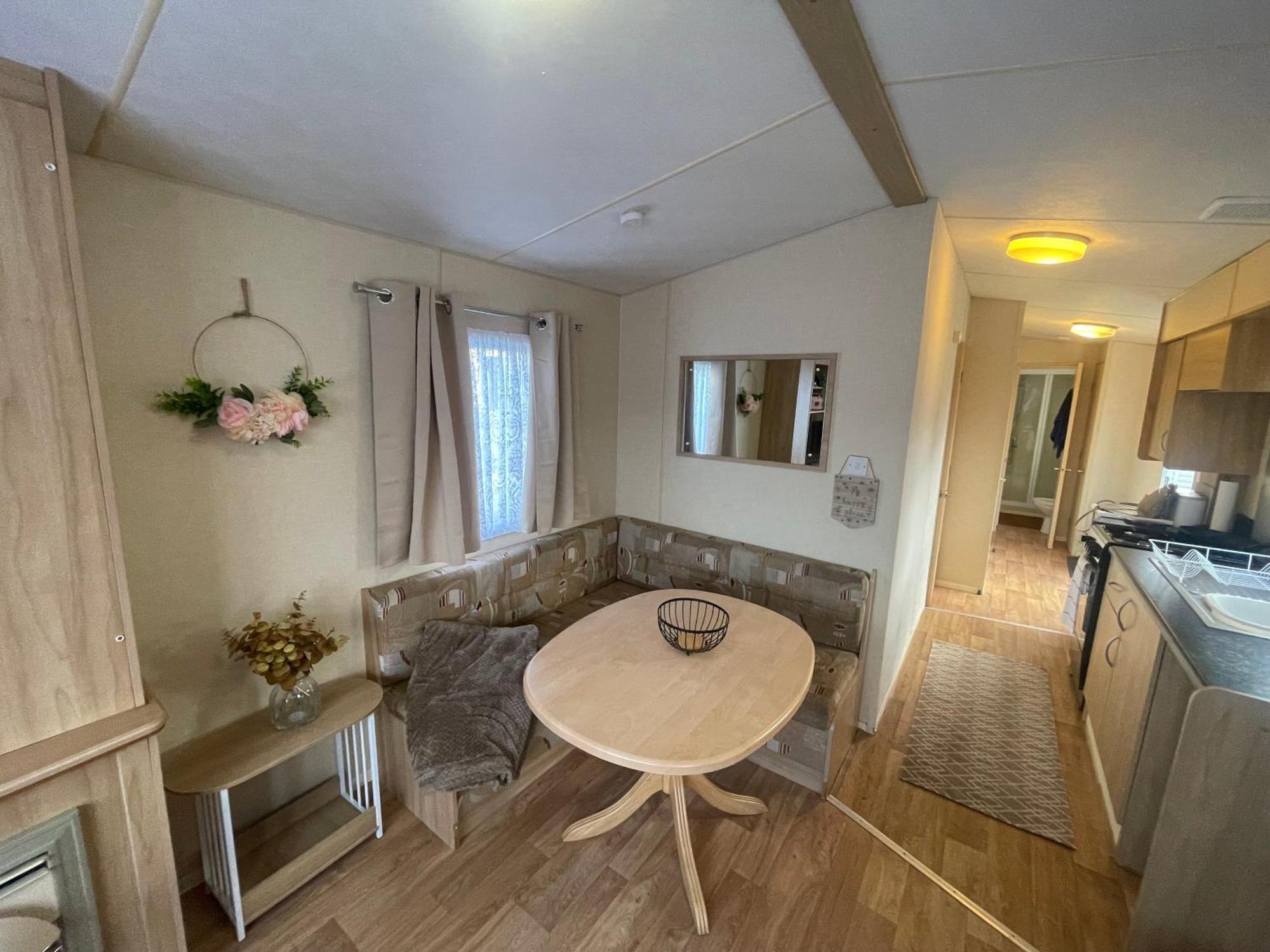 Sandlemere - 6 Berth, 3 Bedroom Caravan Tunstall  Exterior photo